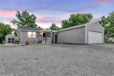Lake Home For Sale in Linn Valley, Kansas