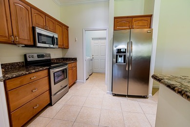 Move-in ready 2023 roof, 4/2/2 home, great location! Designed - photo 6