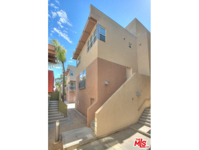 Bright, airy and built in 2007, this 2-bedroom, 1.5-bathroom - photo 1
