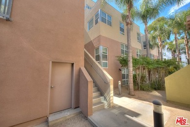 Bright, airy and built in 2007, this 2-bedroom, 1.5-bathroom - photo 2
