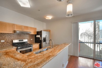 Bright, airy and built in 2007, this 2-bedroom, 1.5-bathroom - photo 8
