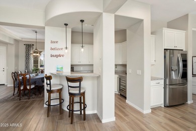 Stunning Endeavor model on the 6th hole of Sun City Festival's