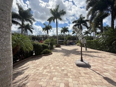 Located in the exclusive, gated Class A Motorcoach Resort St - photo 3
