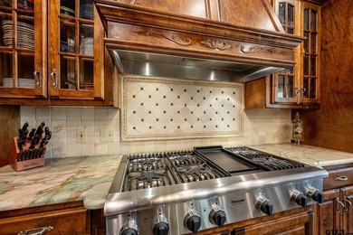 VACATION AT HOME! PERFECT FOR ENTERTAINING OR FAMILY GATHERINGS! - photo 14