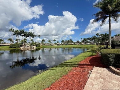 Located in the exclusive, gated Class A Motorcoach Resort St - photo 4
