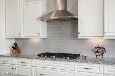 Stunning Endeavor model on the 6th hole of Sun City Festival's