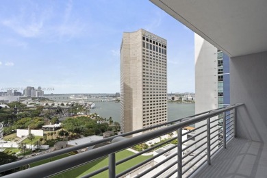 Come see this perfectly positioned 1/1 located where the Miami