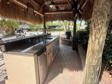 Luxury Motorcoach Lot with Dual Tikis - Move-In Ready! Located - photo 10