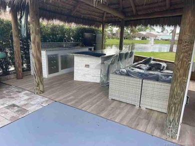 Prime Lakefront Lot with Golf Course Views - Fully Furnished! - photo 4