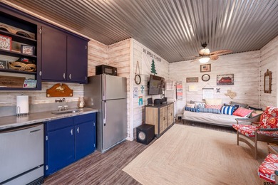 VACATION AT HOME! PERFECT FOR ENTERTAINING OR FAMILY GATHERINGS! - photo 38
