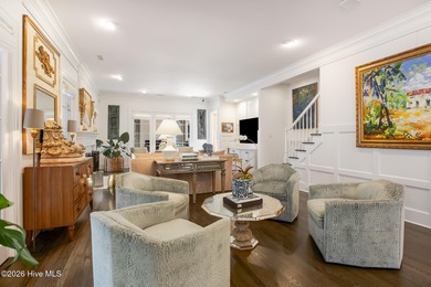 1810 Mews Drive | Landfall Resort-style outdoor living sets 1810