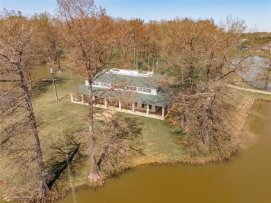 Lake Home For Sale in Bossier City, Louisiana