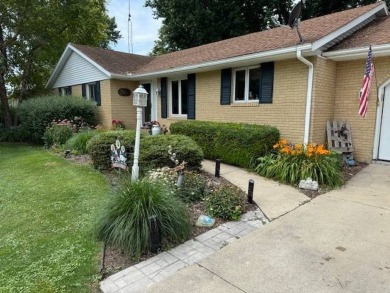 Lake Home For Sale in Warsaw, Indiana