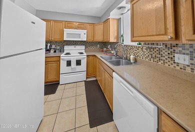 floor condo is currently tenant-occupied at $1,800 per month - photo 4