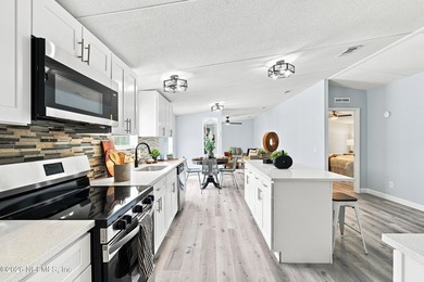 Step inside this large fully remodeled home with a huge lot - photo 14