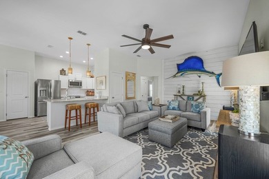Discover relaxed coastal living at Ocean Reef Cottages in - photo 18