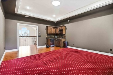Welcome to refined living in Shadow Valley! This beautifully - photo 21