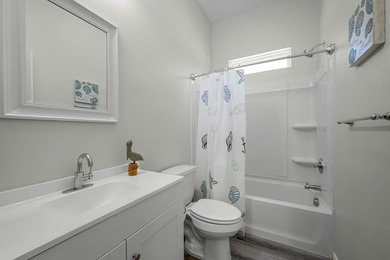 Discover relaxed coastal living at Ocean Reef Cottages in - photo 24