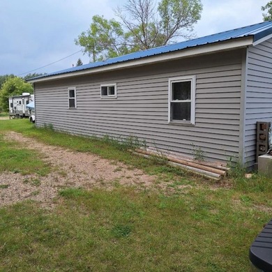 Welcome to your springtime lakeside retreat on Pelican Lake! As - photo 4
