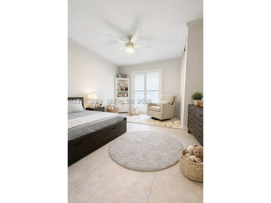 Welcome to this stunning & character-filled multigenerational - photo 28