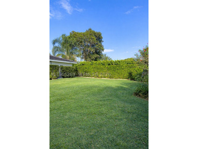 Welcome to this stunning & character-filled multigenerational - photo 46