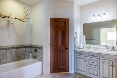 Luxury Waterfront Living on Canyon Ferry Lake - Coveted Magpie - photo 50