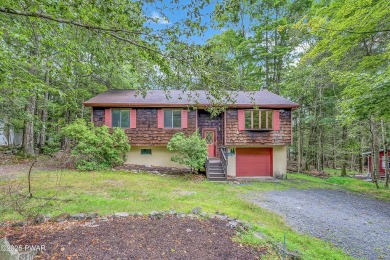 Lake Home For Sale in Lake Ariel, Pennsylvania