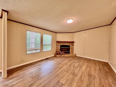 Well-manicured with room to grow! This beautiful home has 4 - photo 14