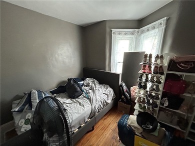 Spacious 4 bedroom Colonial! Currently rented at $1,512 per - photo 18