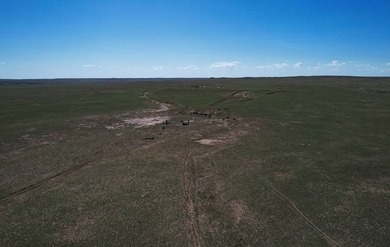 The Spoon Buttes Ranch is located approximately 18 miles north - photo 18