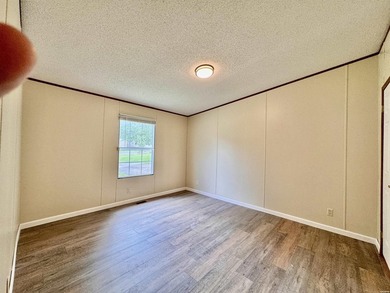 Well-manicured with room to grow! This beautiful home has 4 - photo 19