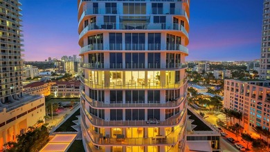 BRAND NEW FOUR SEASONS PRIVATE RESIDENCES, Ninth floor, private - photo 1