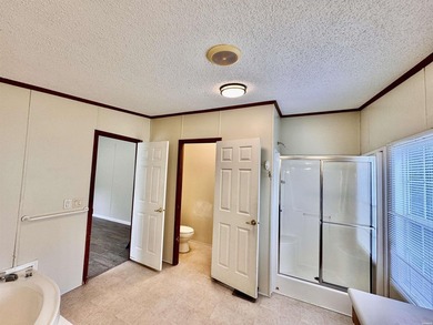 Well-manicured with room to grow! This beautiful home has 4 - photo 25