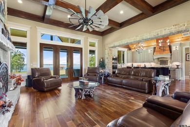 It is my pleasure to present this unparalleled, sprawling Lake - photo 29