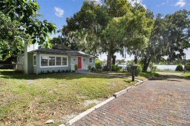 (private lake, pond, creek) Home Sale Pending in Lakeland Florida