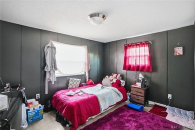 INCOME PRODUCING PROPERTY. TOTAL OF 5 SEPERATE HOUSES!!! House 2 - photo 6