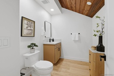 Set at the end of a quiet cul-de-sac in coveted Mission Hills - photo 46