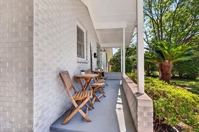 Rare Mid-Century Modern Retreat - Walking Distance to the Beach! - photo 7