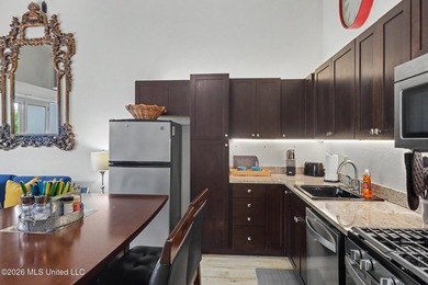 Rare opportunity to own a 1,734 SqFt mixed-use commercial - photo 13