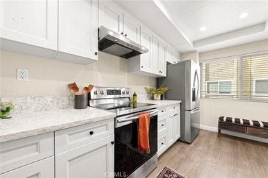 Welcome to 1028 Palo Verde Avenue, a stylish townhome in Bixby - photo 14