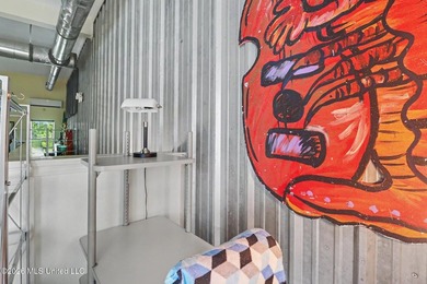 Rare opportunity to own a 1,734 SqFt mixed-use commercial - photo 20