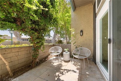 Welcome to 1028 Palo Verde Avenue, a stylish townhome in Bixby - photo 30