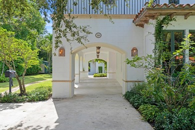 308 Barcelona, a sophisticated, Mediterranean oasis in the heart - photo 3