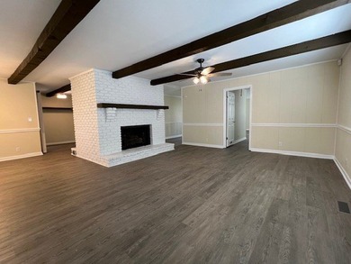 Big open water front home on Lake Sinclair! Located on the - photo 10