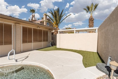1 story pool home with 4 bedrooms and a 3 car garage!  Pool/spa