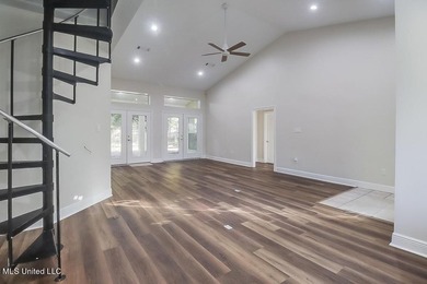 YOU WILL BE IN LOVE WITH THIS 4-BEDROOM DIAMONDHEAD HOME!!! - photo 3