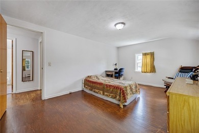 Great location in the heart of Brighton with highly sought-after - photo 24