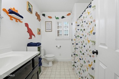 Welcome to 9 Wellena Court! Tucked away on a quiet cul-de-sac - photo 28