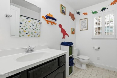 Welcome to 9 Wellena Court! Tucked away on a quiet cul-de-sac - photo 29