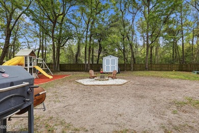 Welcome to 9 Wellena Court! Tucked away on a quiet cul-de-sac - photo 32